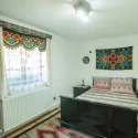 Casa Rustik Bucovina Dormitor 1 Fereastra